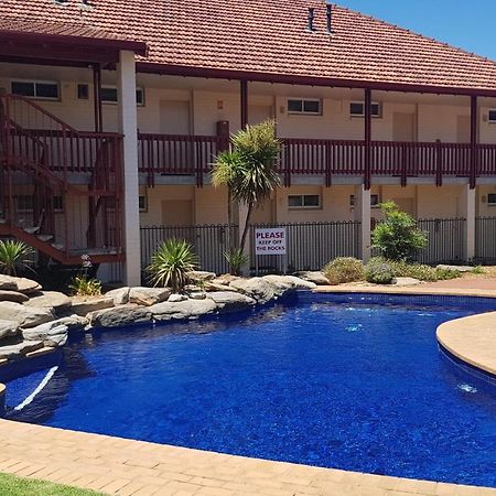 Vine Inn Barossa Нуриутпа Екстериор снимка