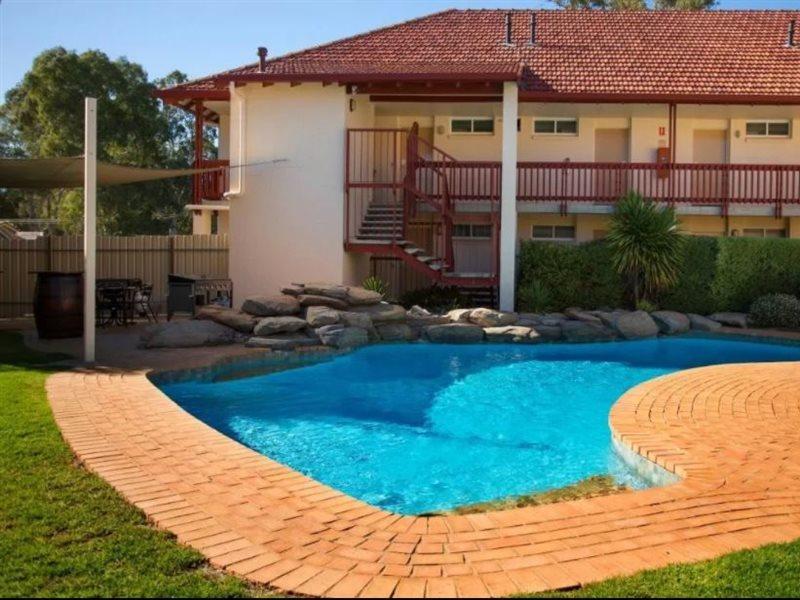 Vine Inn Barossa Нуриутпа Екстериор снимка